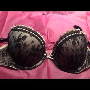 Victoria Secret bra